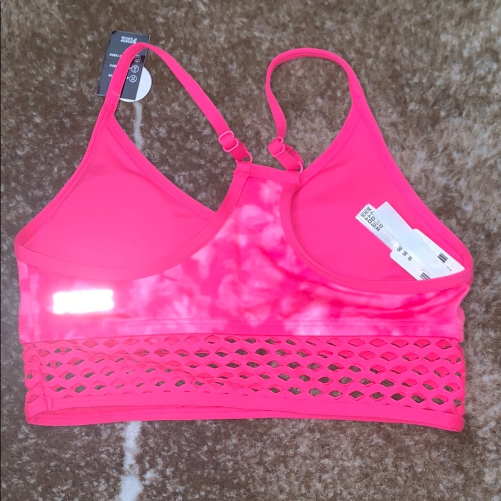 Brand new 💕 Victoria secret pink sports bra - Picture 5 of 9